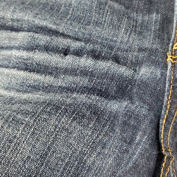 American Eagle Blue Raw Hem Bermuda Shorts - Picture 8 of 8